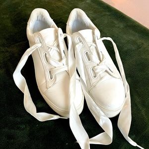 White Fox Boutique x Sarah’s Day platform sneakers